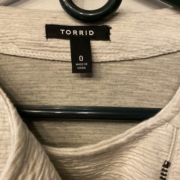 Torrid jacket - Picture 2 of 3